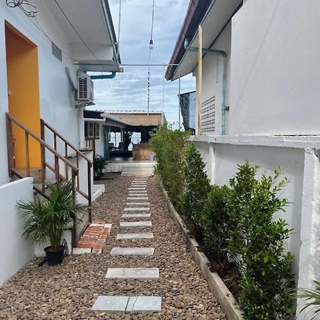 Teleysea Resort Kohlarn エクステリア 写真