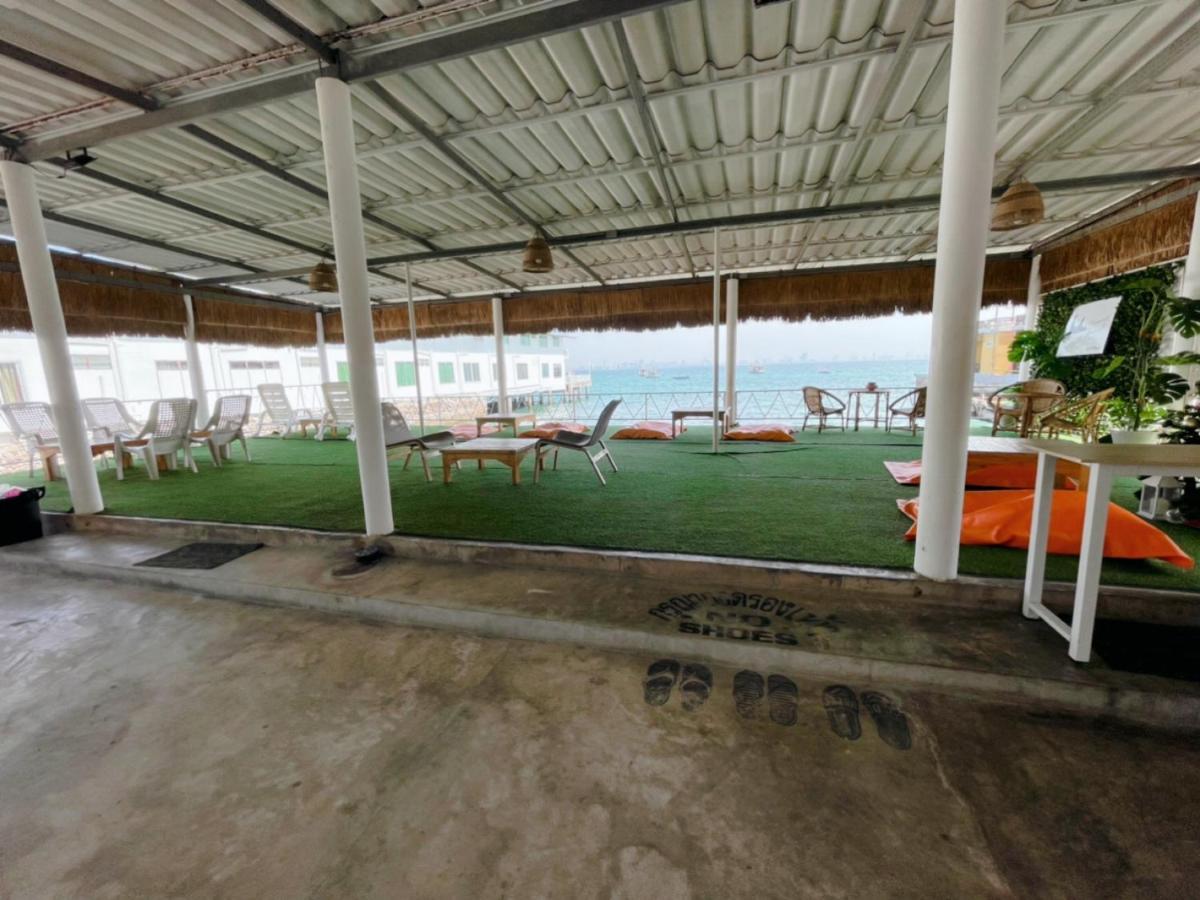 Teleysea Resort Kohlarn エクステリア 写真